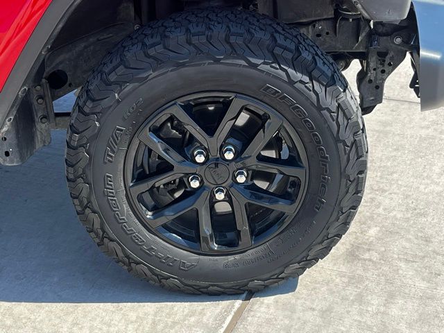 2022 Jeep Gladiator Altitude photo 3