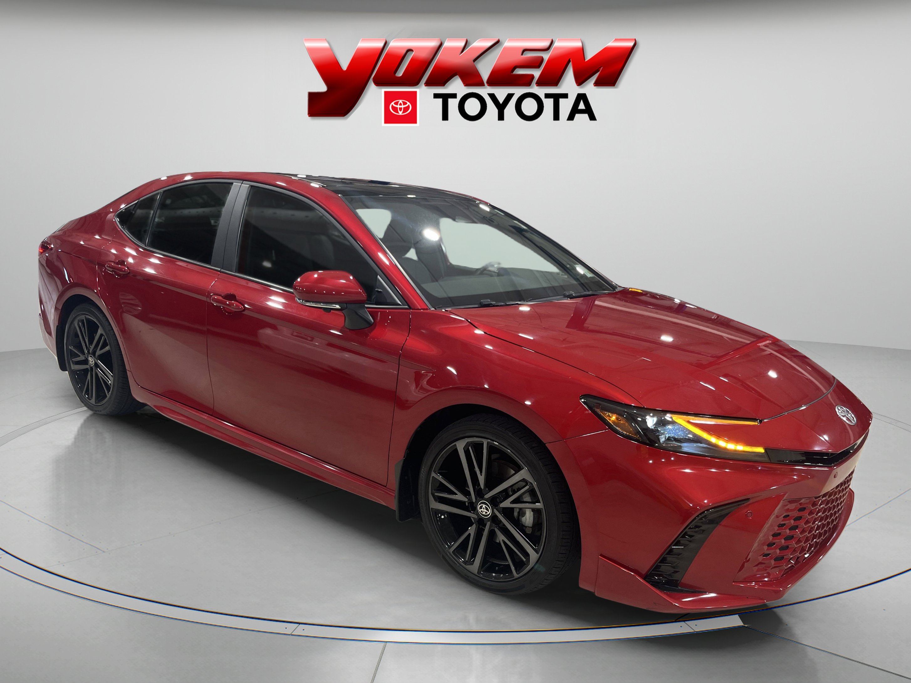 2025 Toyota Camry LE photo 6