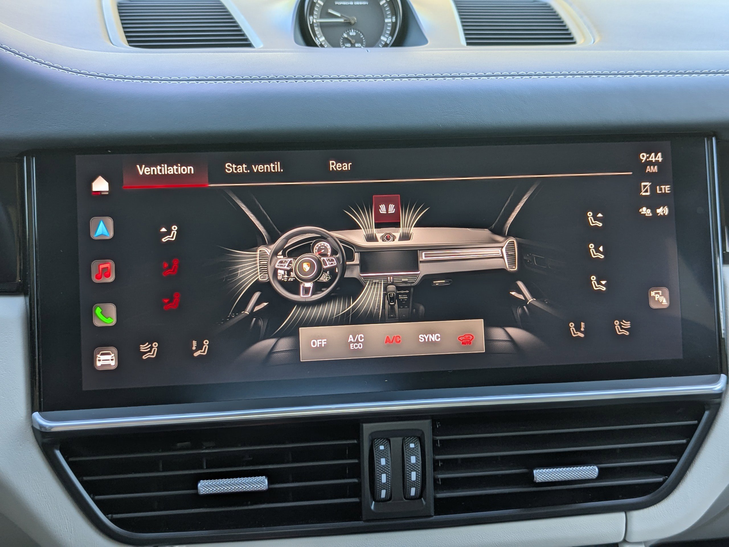 2023 Porsche Cayenne GTS Coupe photo 29