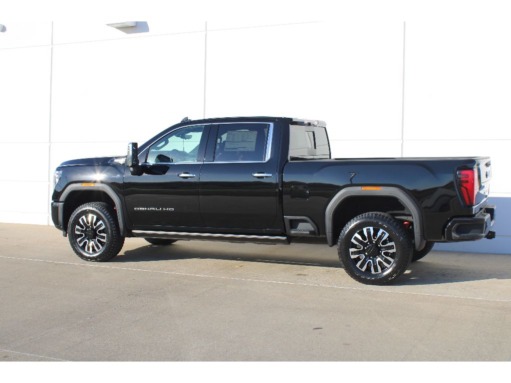2026 Gmc Sierra 2500 HD Denali Ultimate photo 3