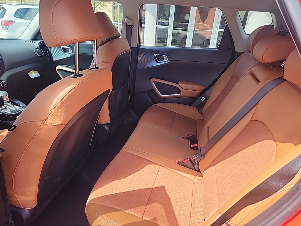 2025 Kia Soul EX photo 11