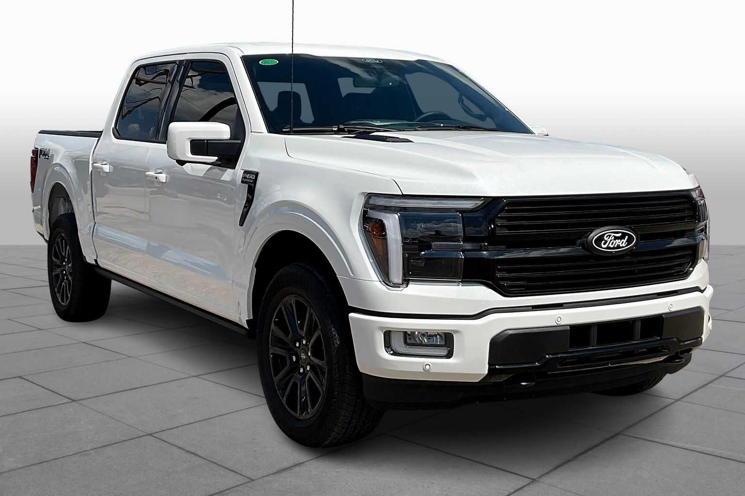 2025 Ford F-150 Platinum photo 2