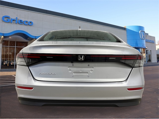 2025 Honda Accord LX photo 2