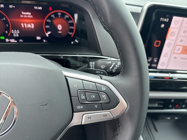 2025 Volkswagen Atlas Peak Edition SE photo 28