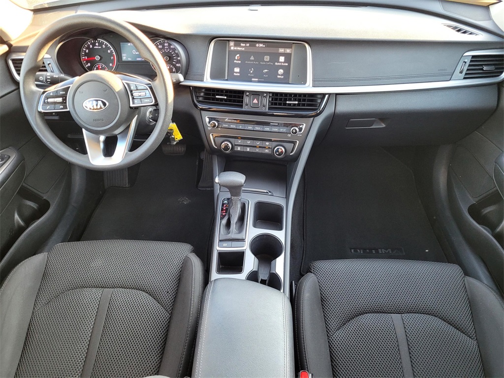 2019 Kia Optima LX photo 32