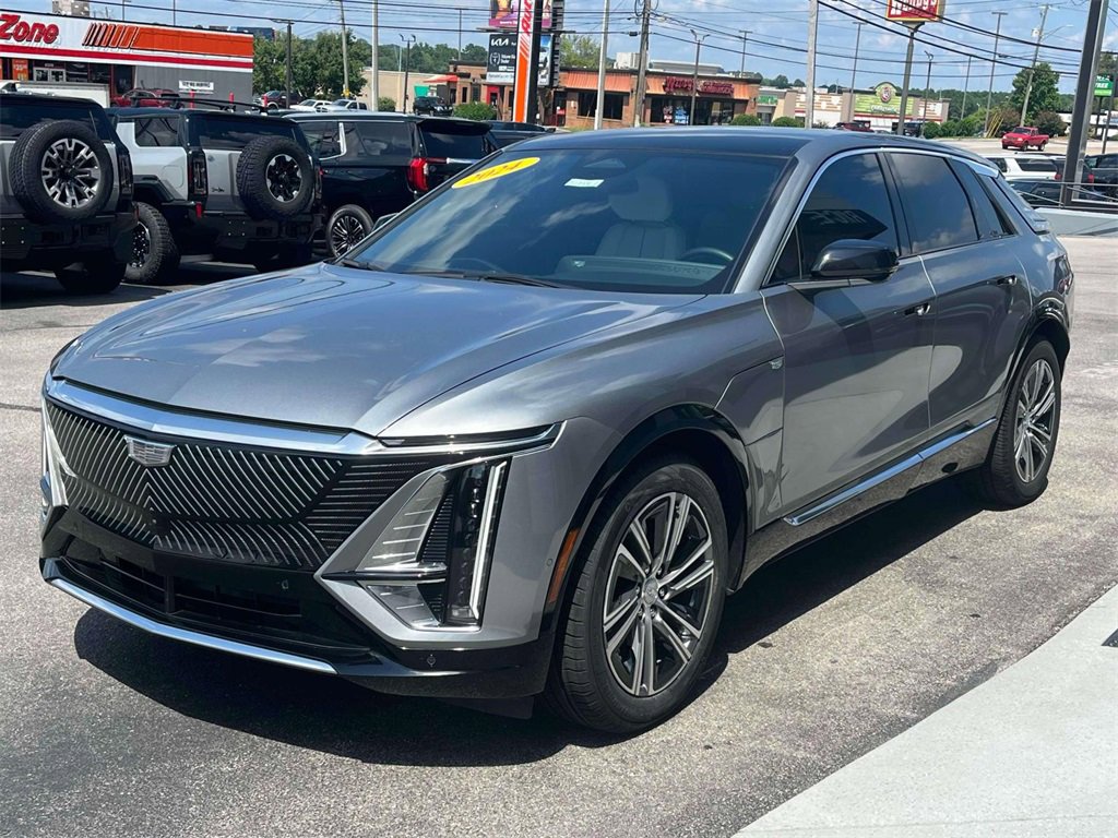 2024 Cadillac Lyriq Luxury photo 7