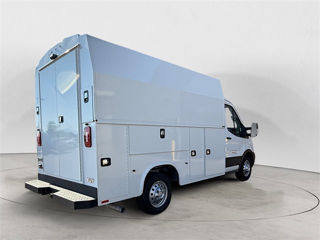 2024 Ford Transit photo 4