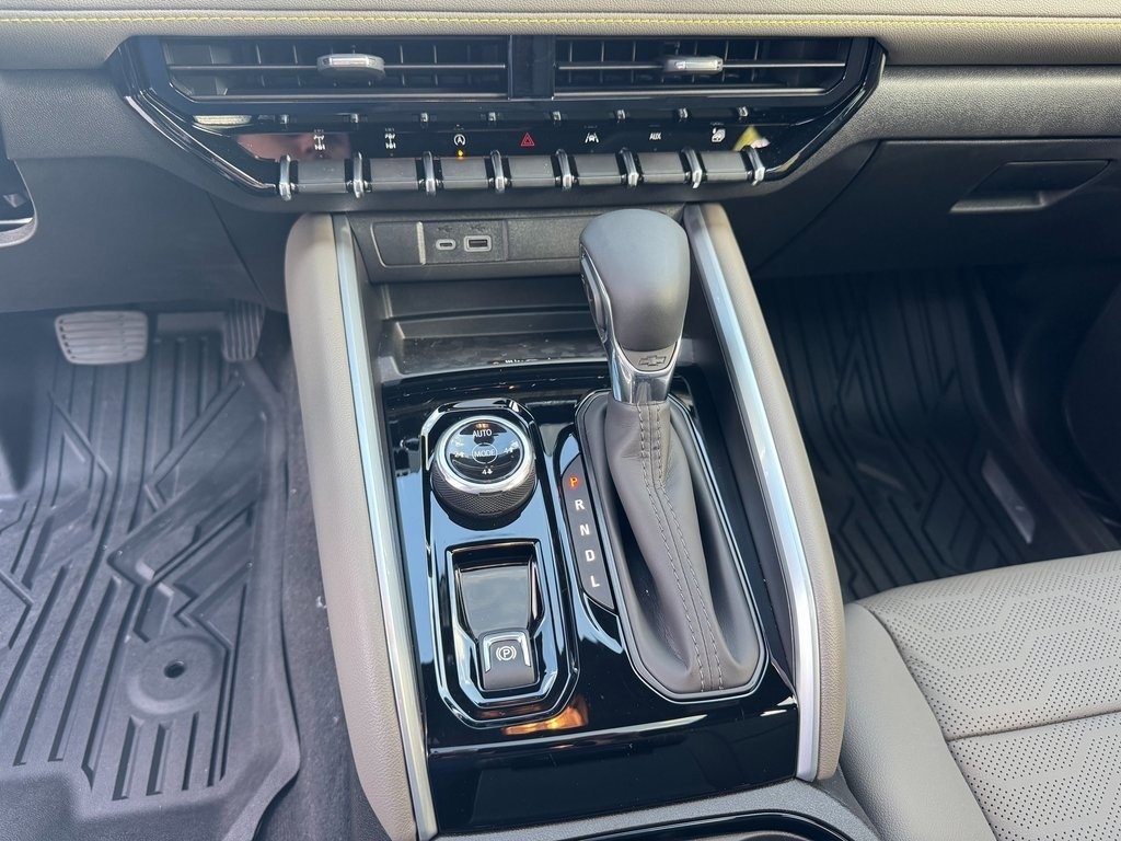 2026 Chevrolet Colorado ZR2 photo 27