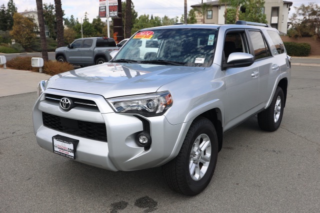 2024 Toyota 4Runner SR5 photo 7