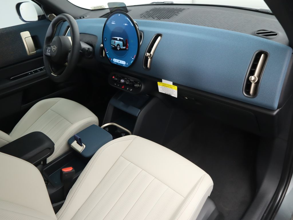 2025 Mini Countryman ALL4 Signature photo 17