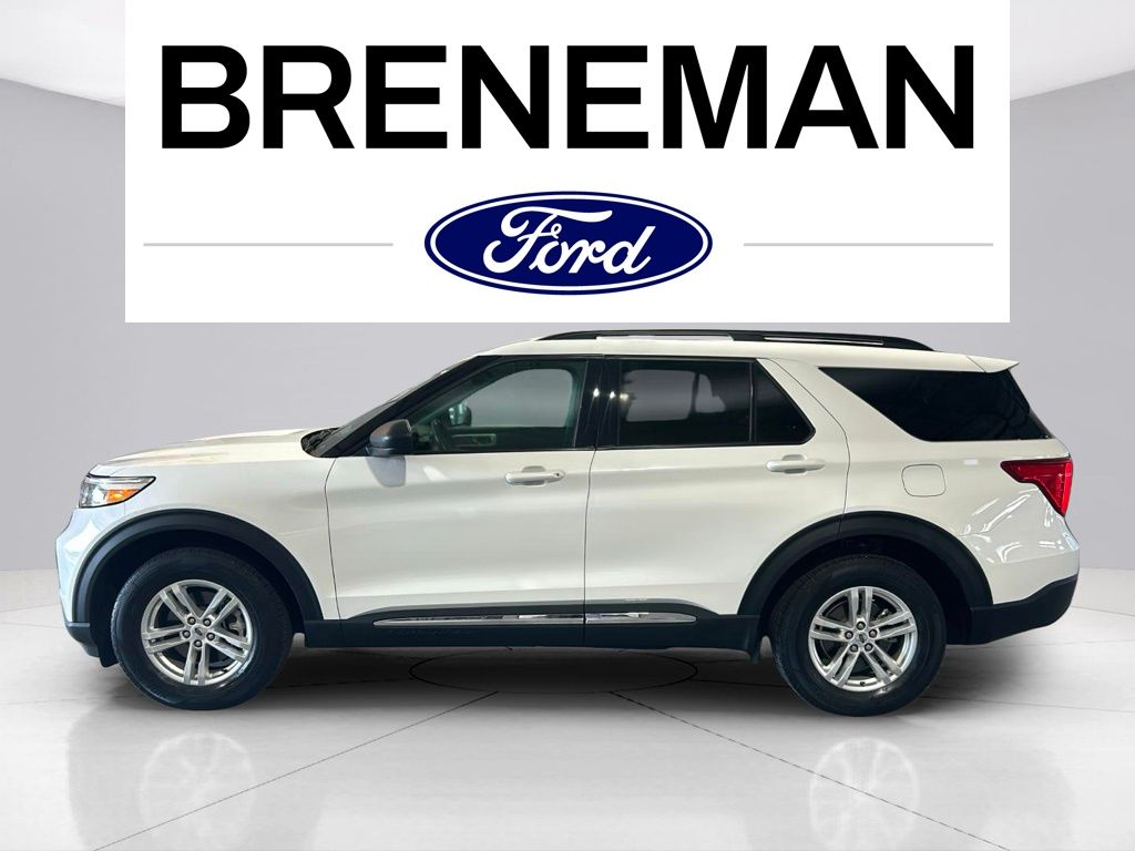 2022 Ford Explorer XLT photo 2