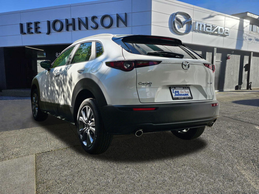 2025 Mazda CX-30 2.5 S Preferred photo 2