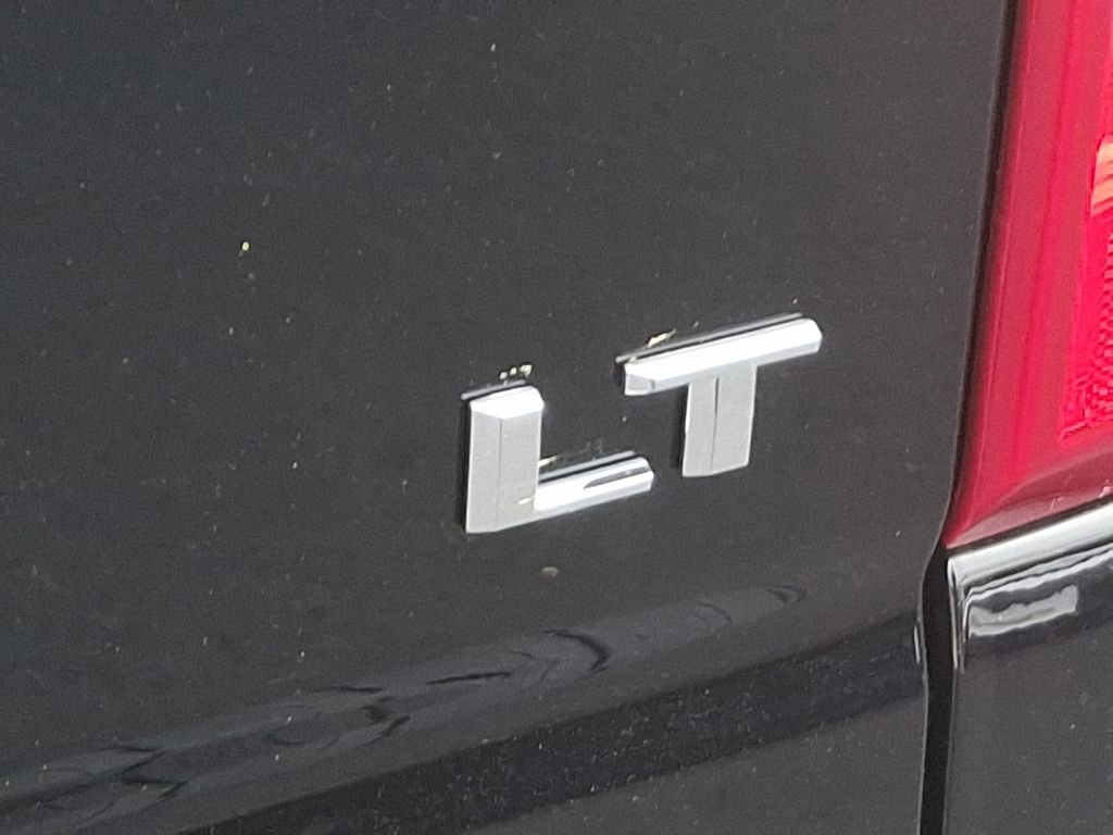 2025 Chevrolet Silverado 1500 LT photo 8