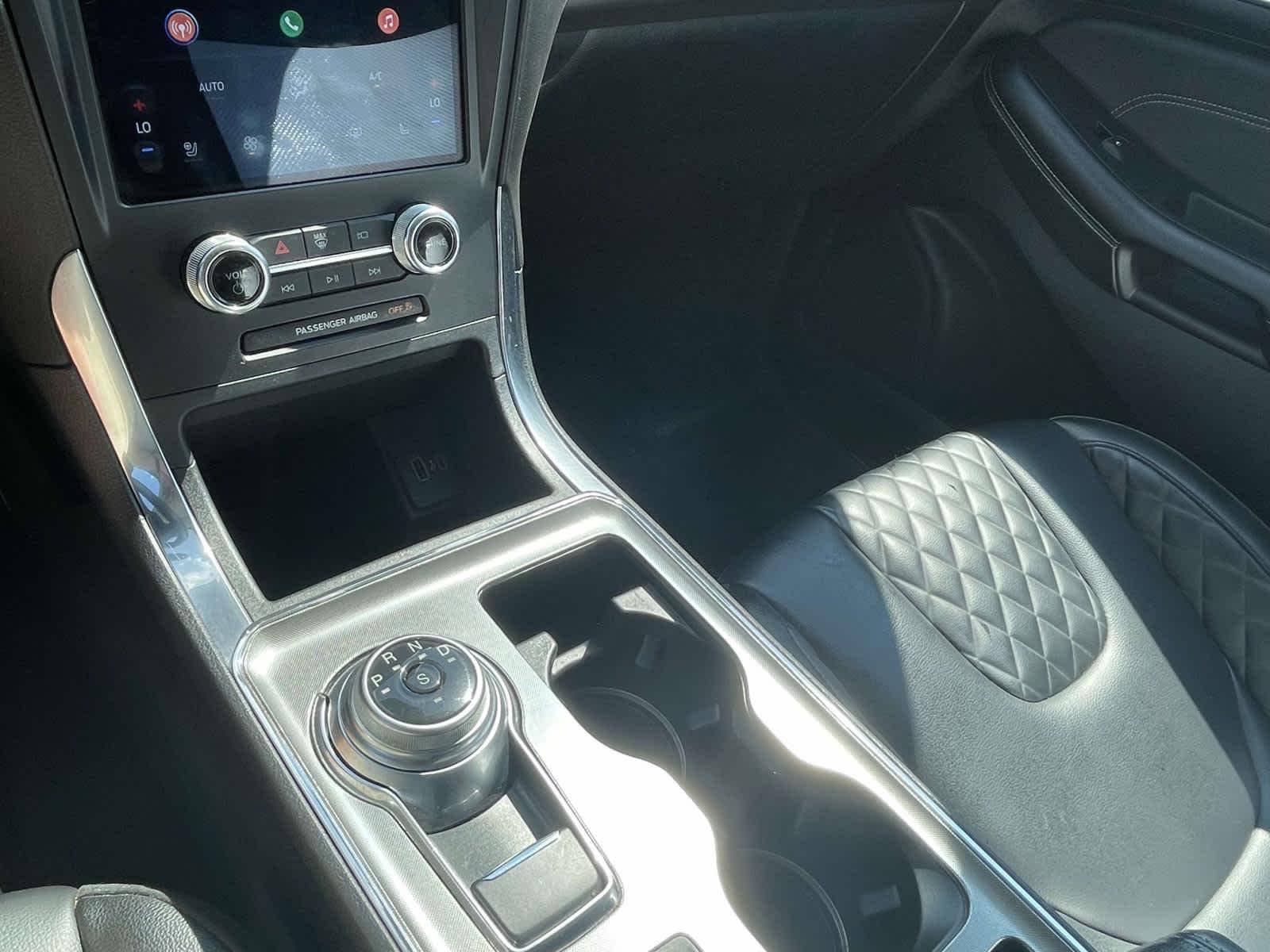 2024 Ford Edge Titanium photo 23