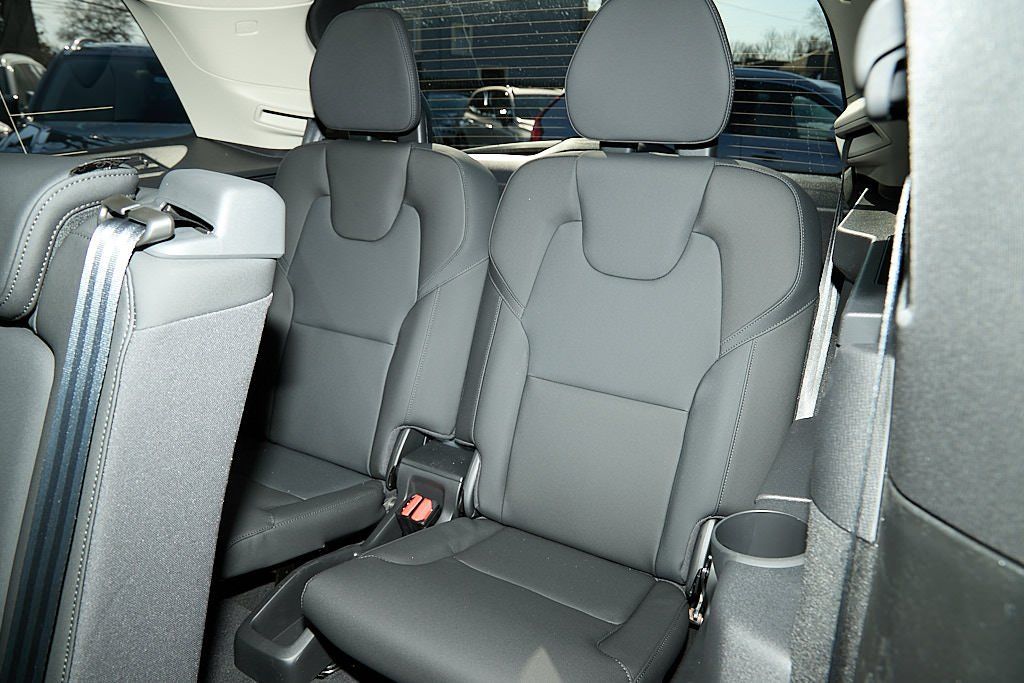2026 VOLVO XC90 - Image 22