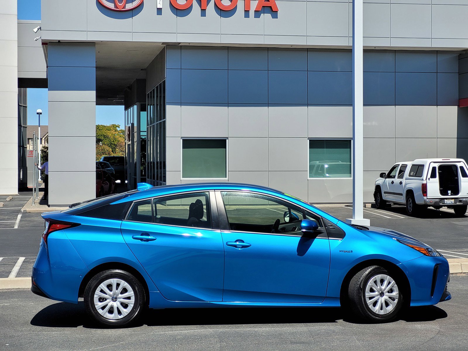 2022 Toyota Prius photo 3