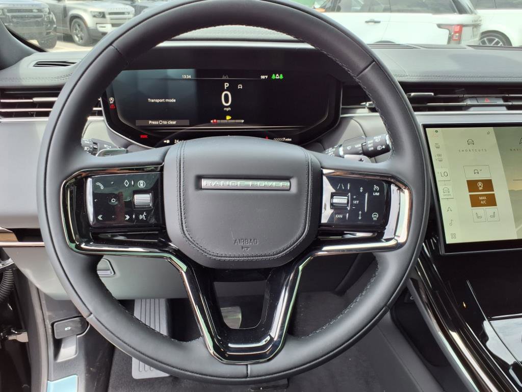 2025 Land Rover Range Rover Sport SE photo 14