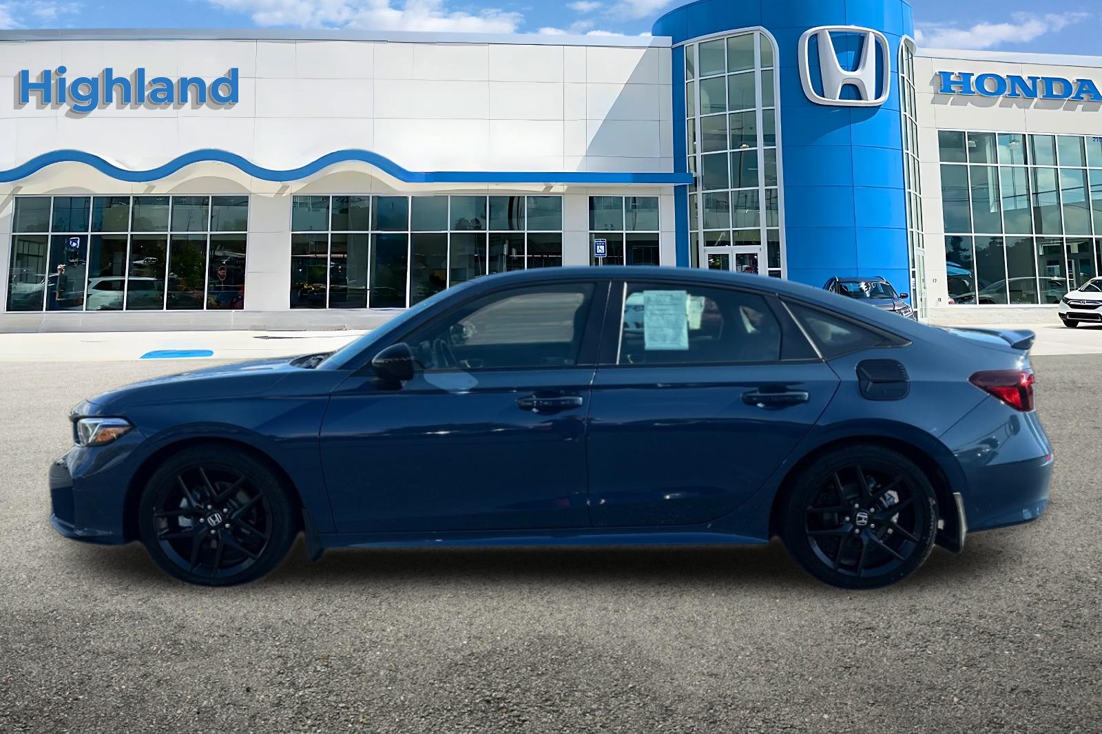 2025 Honda Civic Hybrid Sport photo 2