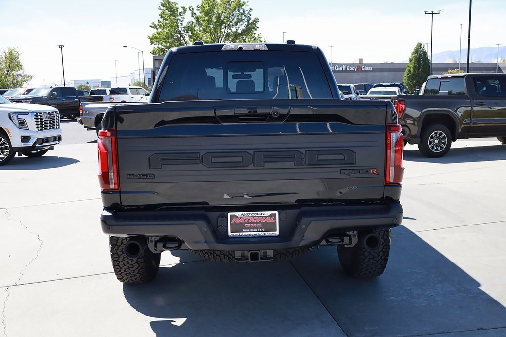 2025 Ford F-150 Raptor photo 3