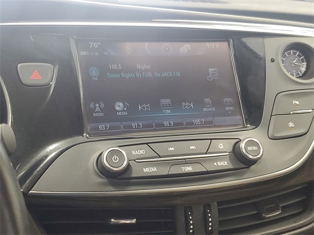 2020 Buick Envision Essence photo 15
