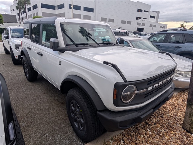 2025 Ford Bronco Big Bend photo 2