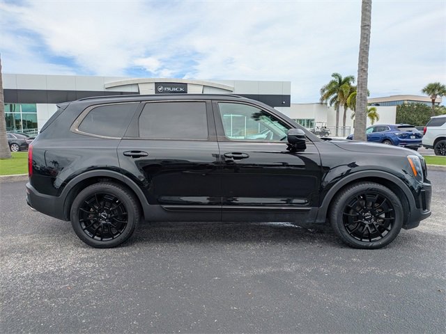 2022 Kia Telluride EX photo 3