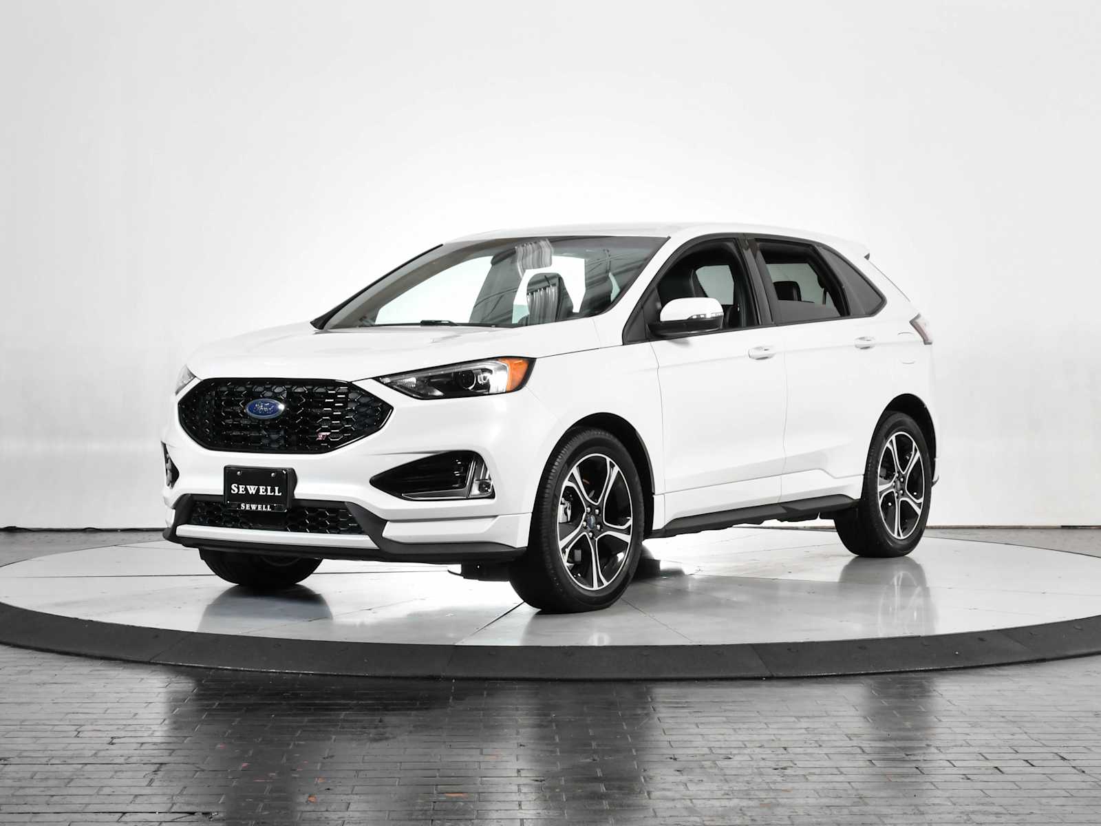 2020 Ford Edge ST