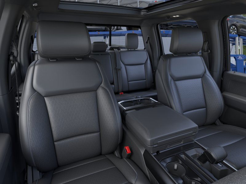 2025 Ford F-150 Lariat photo 10