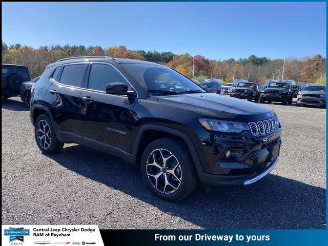 2026 Jeep Compass Limited's photo