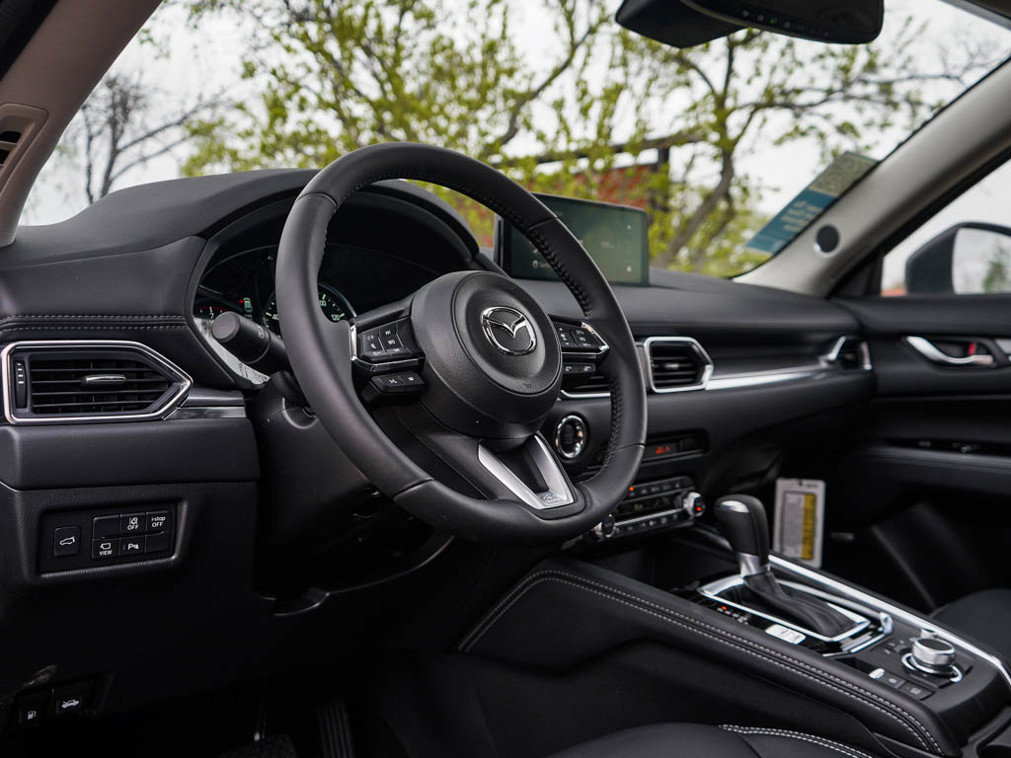 2025 Mazda CX-5 2.5 Premium Plus photo 17