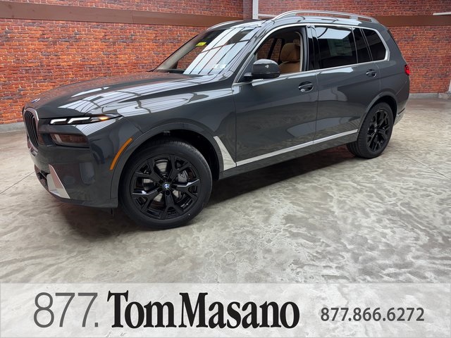 2026 BMW X7 40i's photo