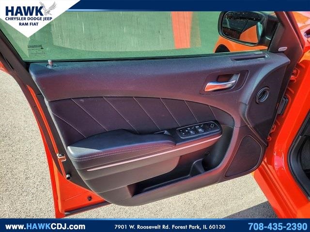 2023 DODGE CHARGER - Image 24