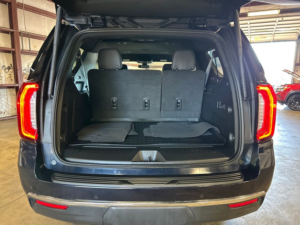 2022 Gmc Yukon XL SLT photo 22