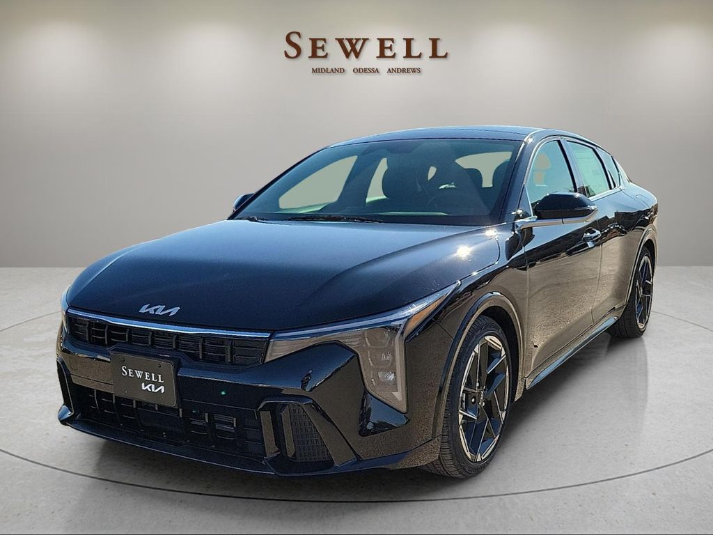 2026 Kia K4 GT-Line's photo