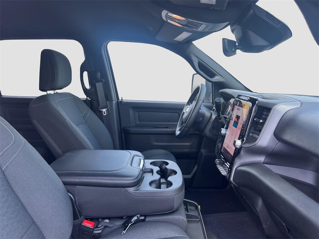 2025 Ram 2500 Tradesman photo 16
