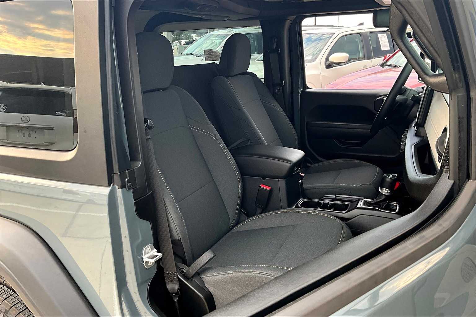 2025 Jeep Wrangler Sport photo 8