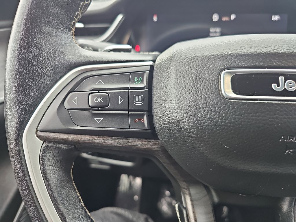 2022 Jeep Grand Cherokee Limited photo 17