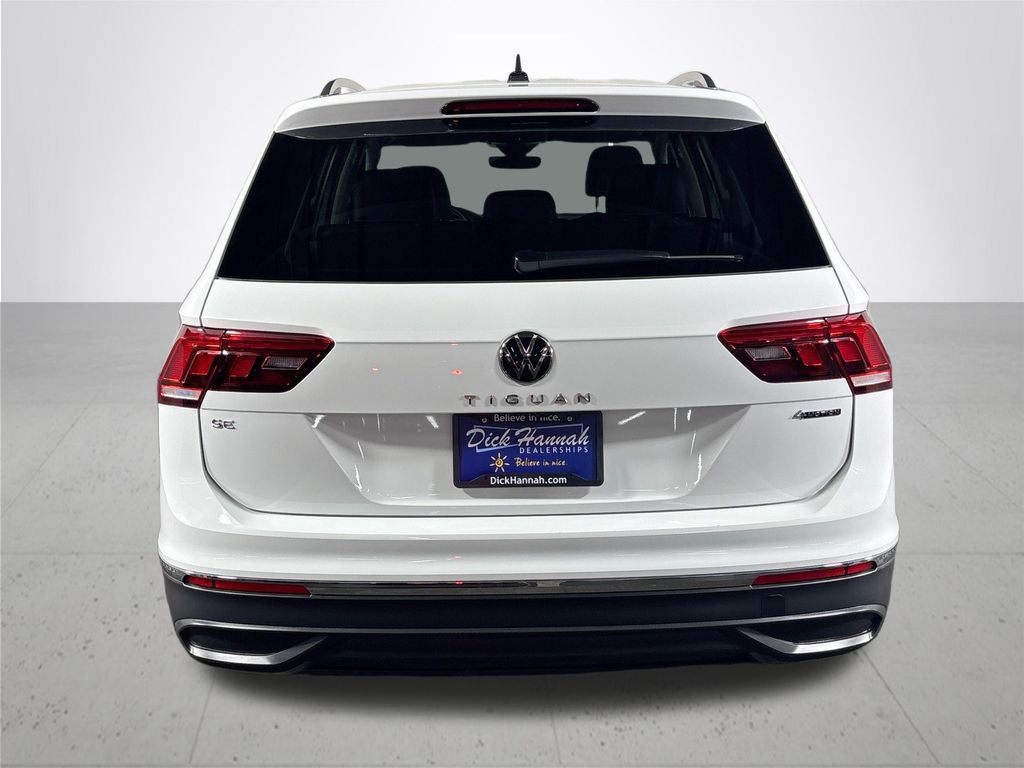 2024 Volkswagen Tiguan SE Wolfsburg Edition photo 6