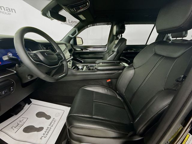 2024 Jeep Wagoneer Base photo 20
