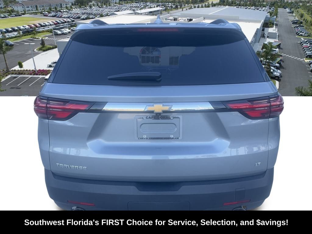 2023 Chevrolet Traverse photo 4