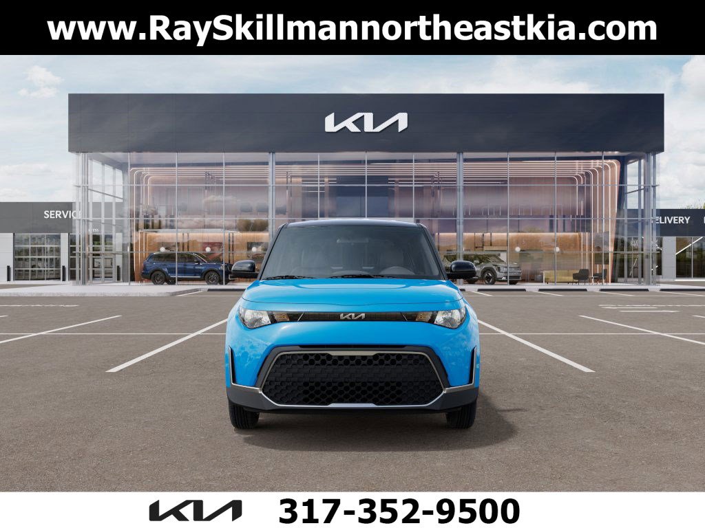 2025 Kia Soul S photo 2