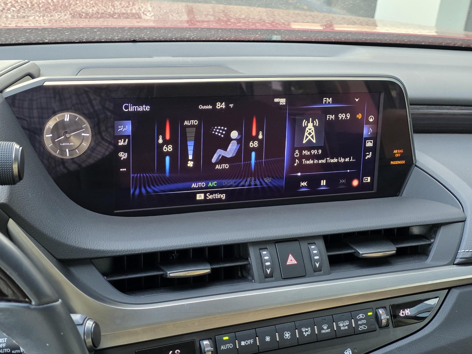 2020 Lexus ES 350 Ultra Luxury photo 16