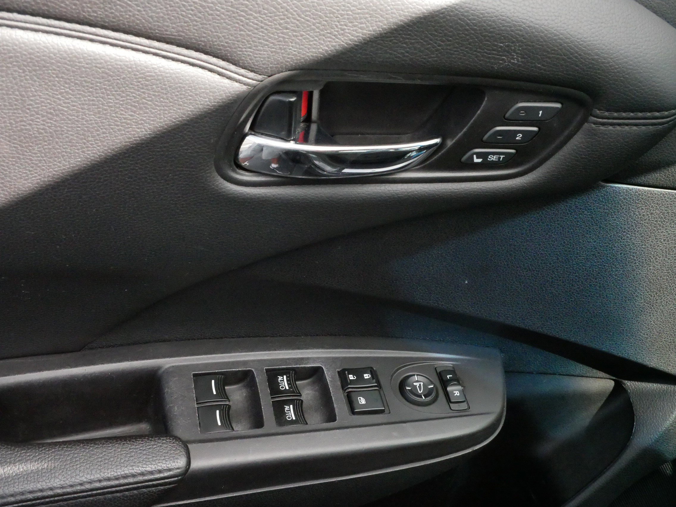 2016 Acura RDX Technology photo 18