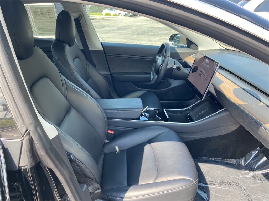 2018 Tesla Model 3 Long Range photo 24