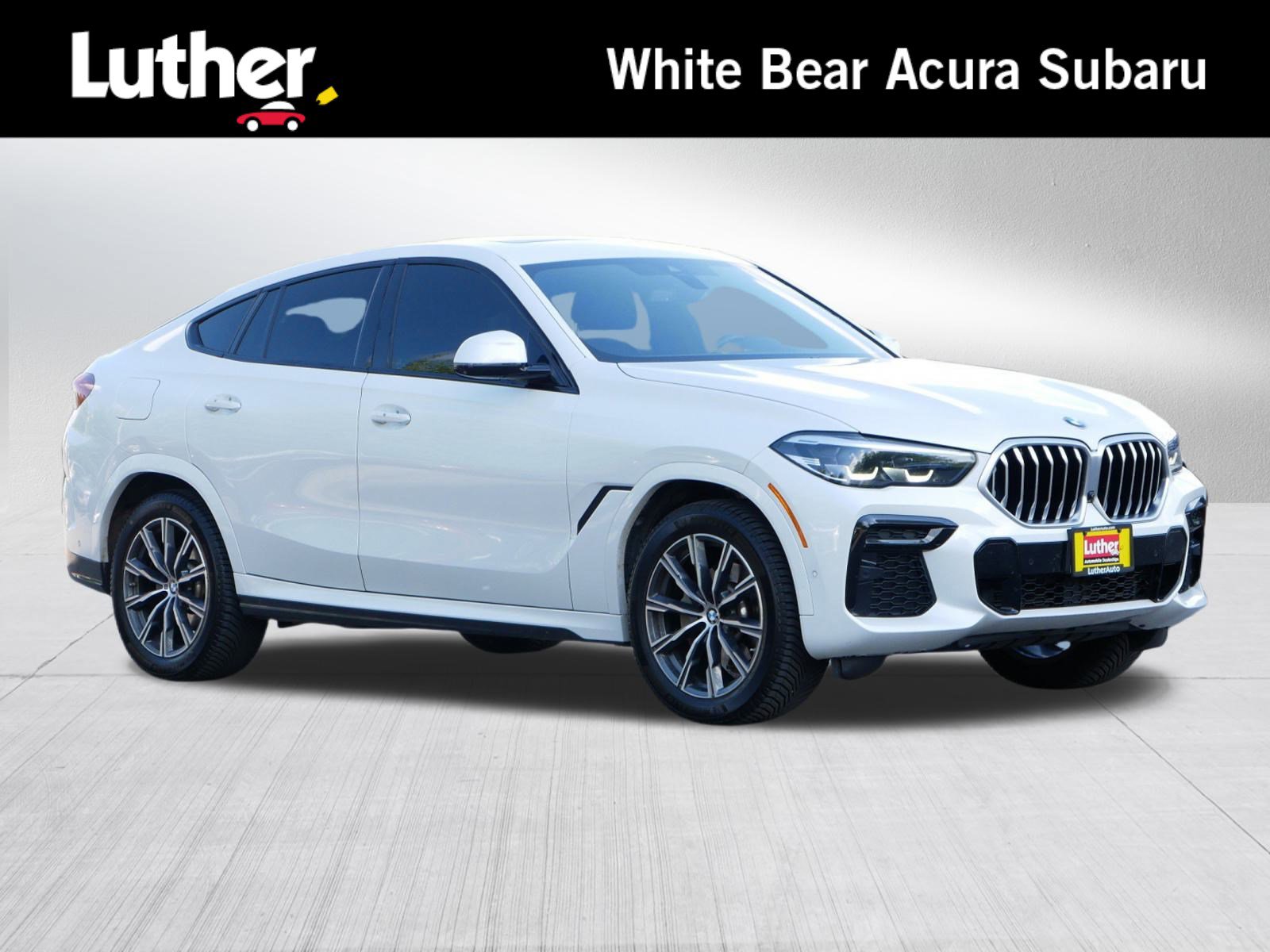 2023 BMW X6 40i's photo