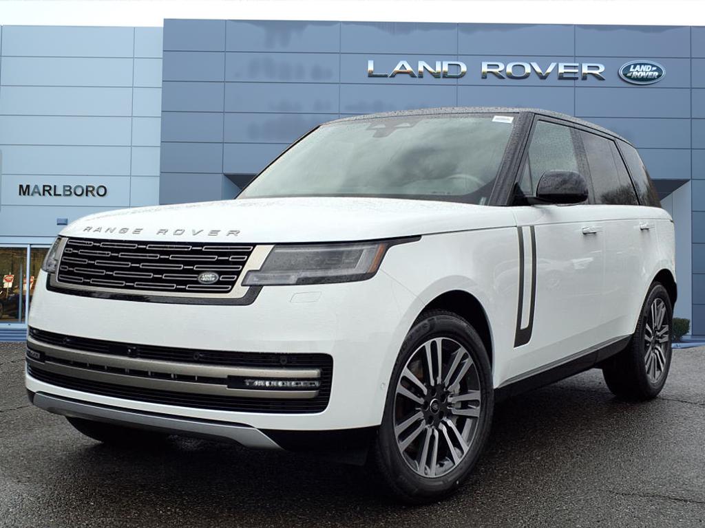 2025 Land Rover Range Rover SE's photo