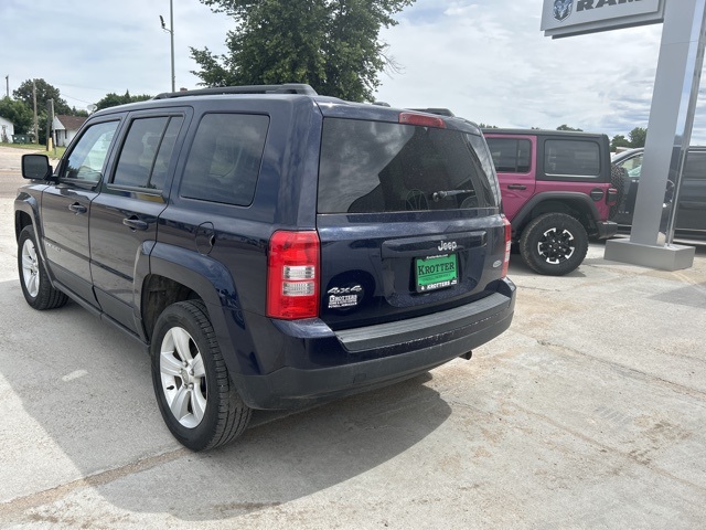 2017 Jeep Patriot Latitude photo 5
