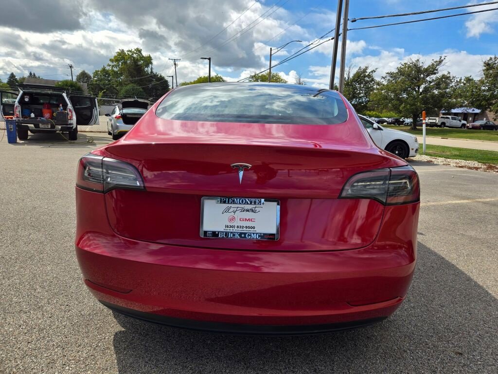 2023 Tesla Model 3 photo 13