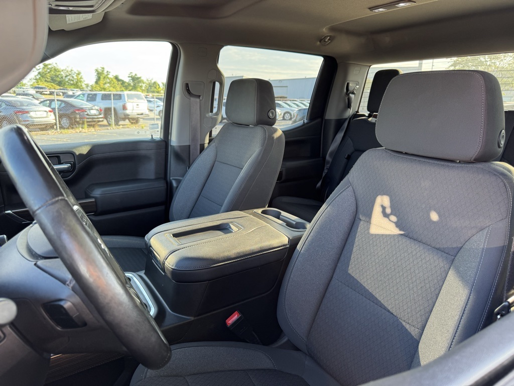 2021 Chevrolet Silverado 1500 LT Trail Boss photo 3
