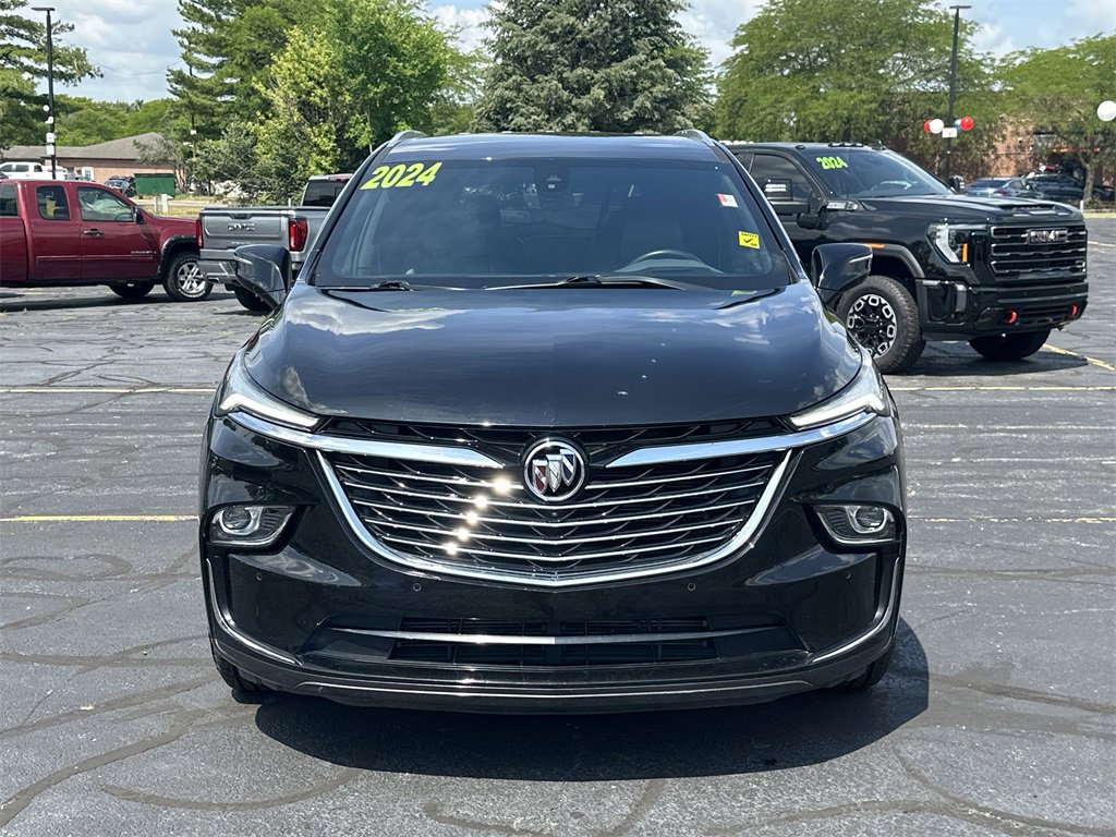 2024 Buick Enclave Premium photo 3